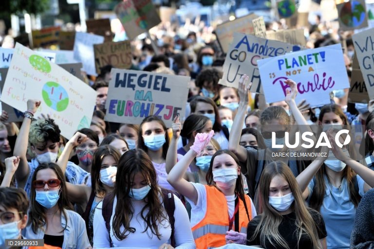 Manifestação Climática Global na Polónia