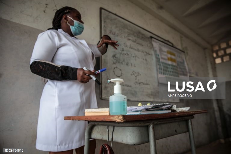 Covid-19: Regresso às aulas em Luanda