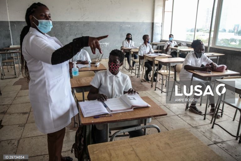 Covid-19: Regresso às aulas em Luanda