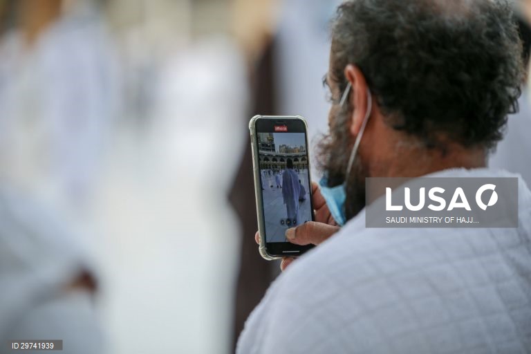 Arábia Saudita: Abertura dos locais sagrados de Meca e Medina