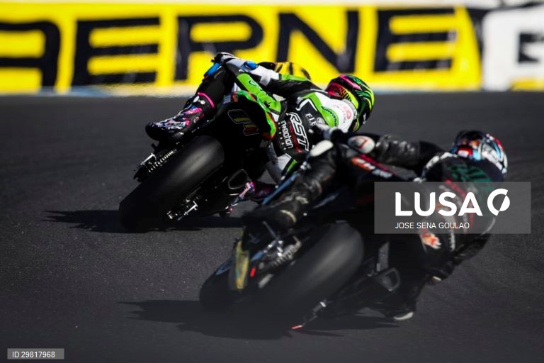Motociclismo: Treinos do Mundial de Superbike no Autódromo do Estoril 