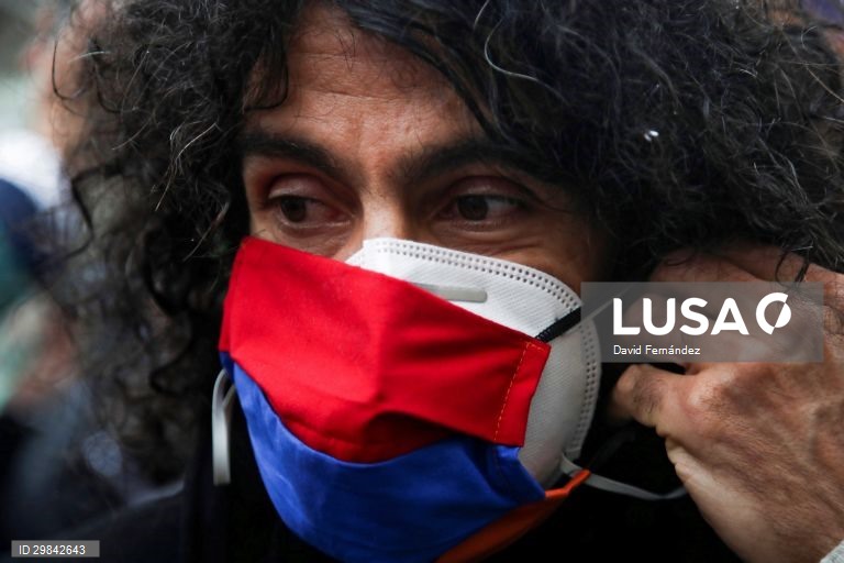 Espanha: Arménios manifestam-se em Madrid contra o conflito em Nagorno-Karabakh