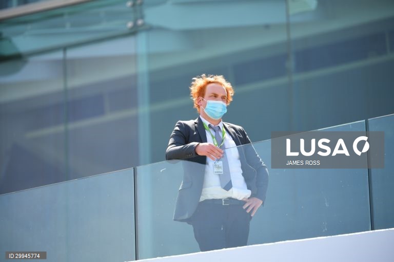 Corridas de cavalos - Taça de Melbourne