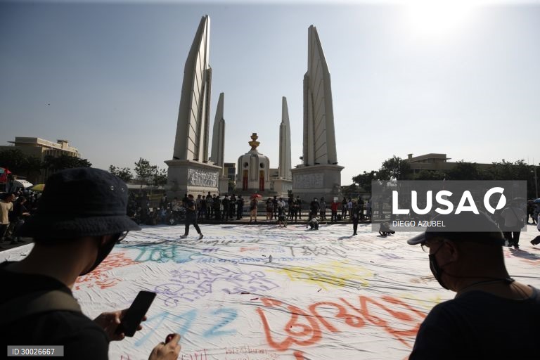 Protesto antigovernamental em Banguecoque