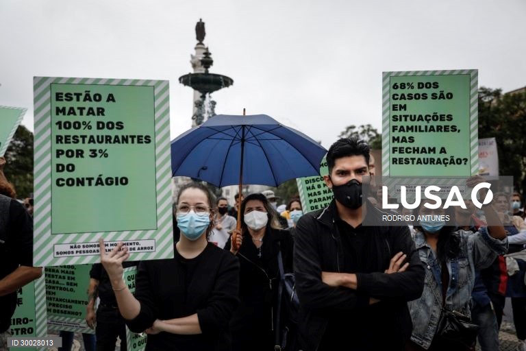 Covid-19: Manifestação pela hotelaria restauração arte e cultura em Lisboa