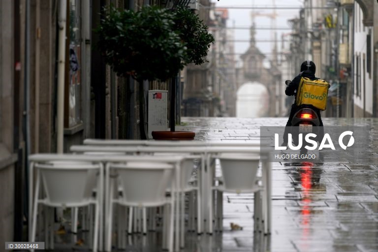 Covid-19: Liberdade de circulação limitada em Braga