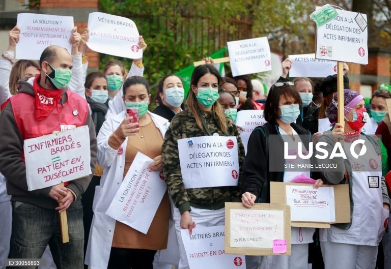 Covid-19: Protesto de pessoal médico em Bruxelas