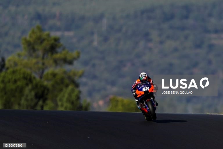 Portuguese rider Miguel Oliveira of KTM Tech 3 Team in action during the Motorcycling Grand Prix of Portugal at Algarve International race track, south of Portugal, 22 November 2020.JOSE SENA GOULAO/LUSA