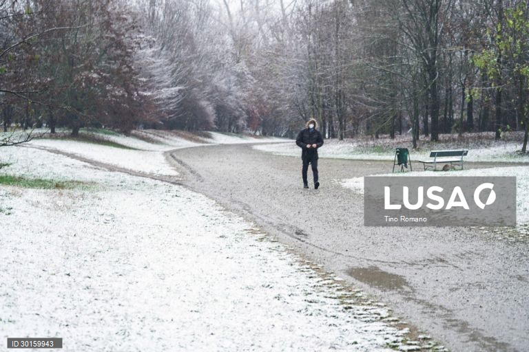 Queda de neve no norte de Itália