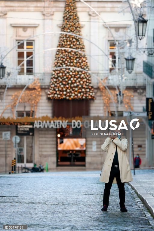 Covid-19: Início do recolher obrigatório em Lisboa