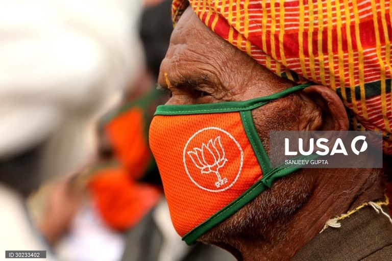 Índia: Reunião de agricultores em Bhopal para discutir as novas leis agrícolas