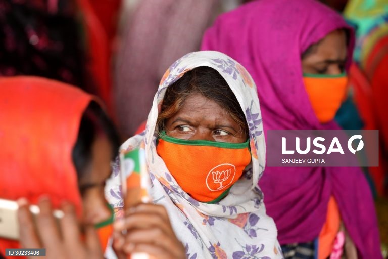 Índia: Reunião de agricultores em Bhopal para discutir as novas leis agrícolas