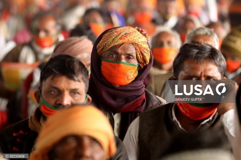 Índia: Reunião de agricultores em Bhopal para discutir as novas leis agrícolas