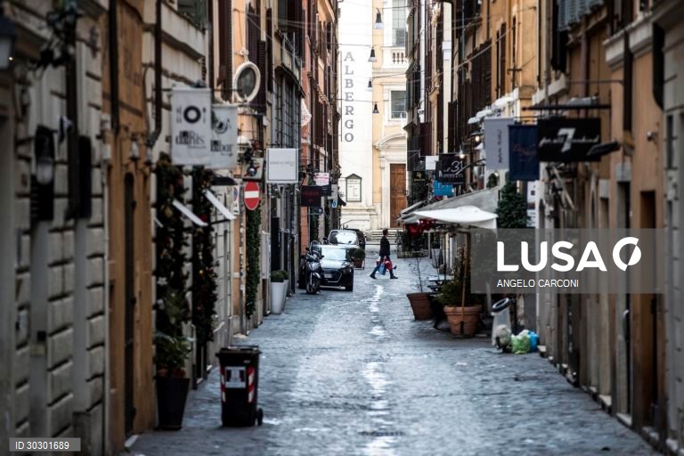 Dia de Natal - confinamento em Roma, Itália