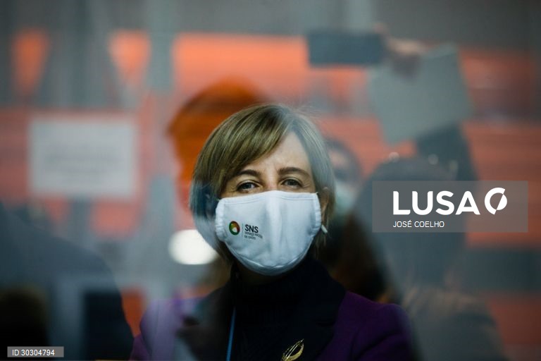 Covid-19: Primeiro lote de vacinas já chegou a Portugal