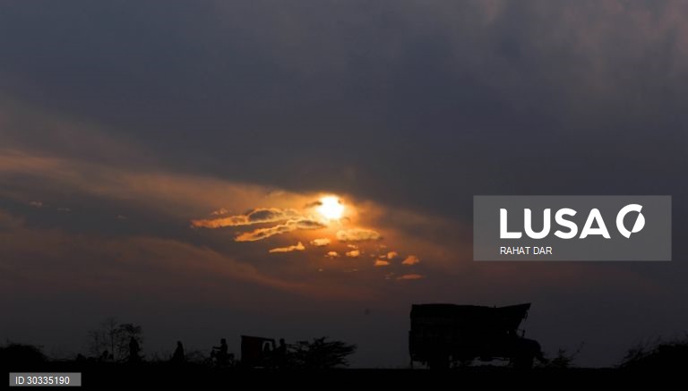 Último pôr do sol de 2020