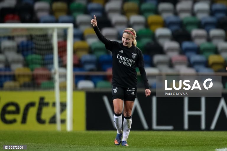 Futebol feminino: Benfica conquista a Taça da Liga ao vencer o Sporting de Braga