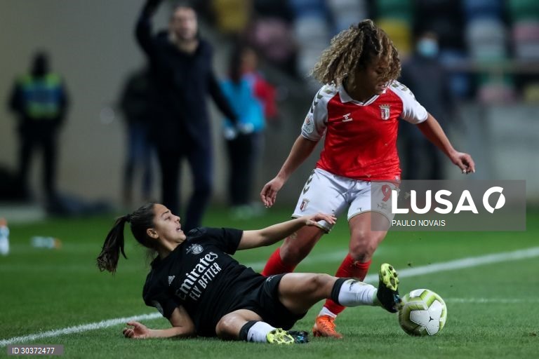 Futebol feminino: Benfica conquista a Taça da Liga ao vencer o Sporting de Braga