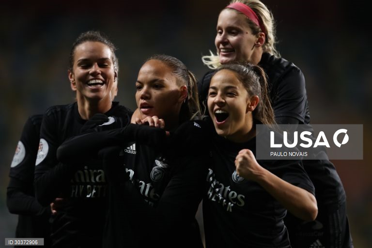 Futebol feminino: Benfica conquista a Taça da Liga ao vencer o Sporting de Braga