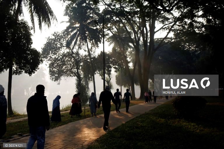 Vida quotidiana em Dhaka