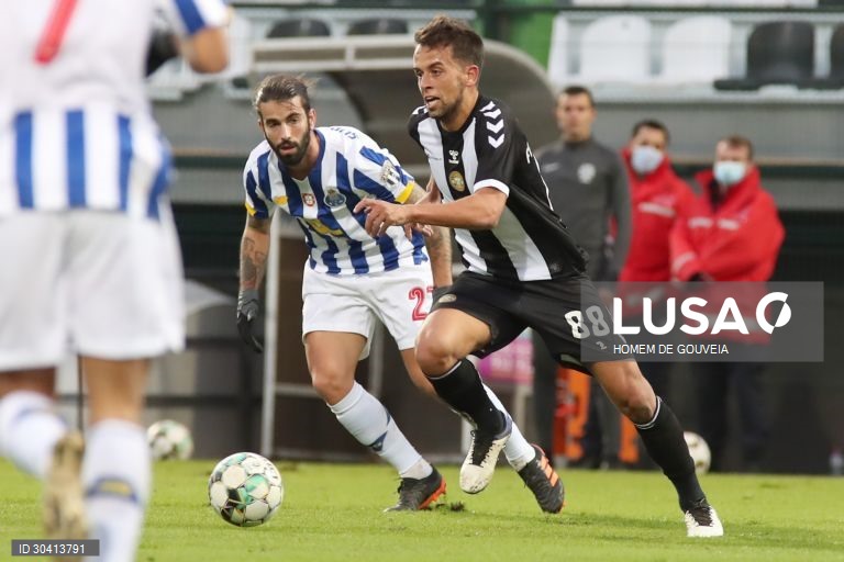 Futebol: FC Porto vence o Nacional por 4-2, em jogo dos oitavos de final da Taça de Portugal