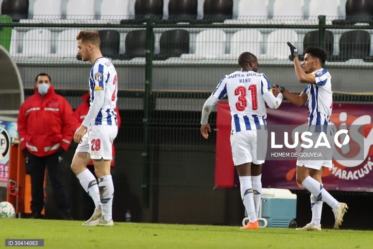 Futebol: FC Porto vence o Nacional por 4-2, em jogo dos oitavos de final da Taça de Portugal