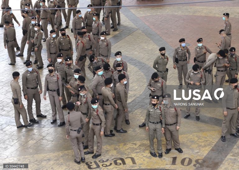 Protesto contra a lei "lesa-majestade" em Banguecoque