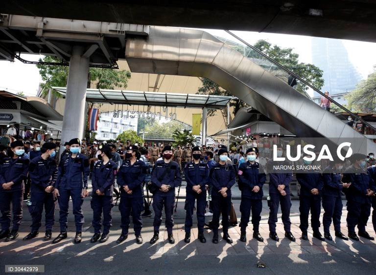 Protesto contra a lei "lesa-majestade" em Banguecoque