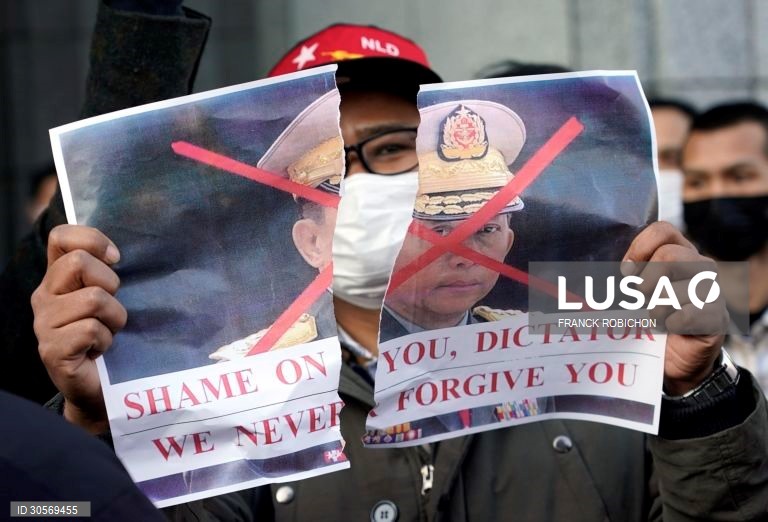 Japão: Protestos contra o golpe de estado dos militares em Myanmar