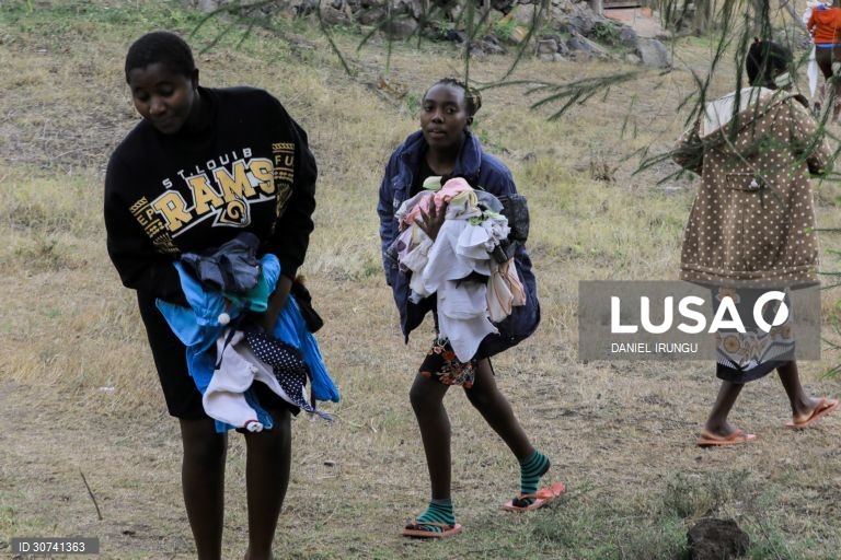 Quénia: Escola para mães adolescentes