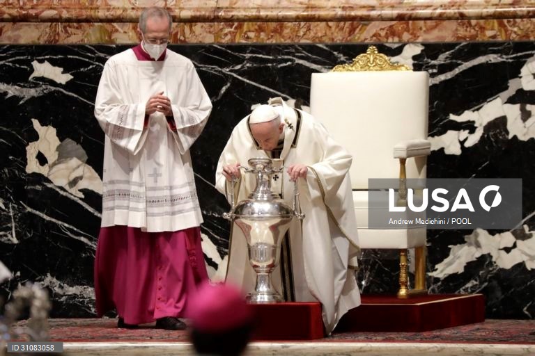 Missa do Crisma no Vaticano
