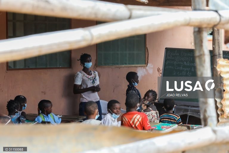 Moçambique: Escola primária Mahate em Pemba, Cabo Delgado