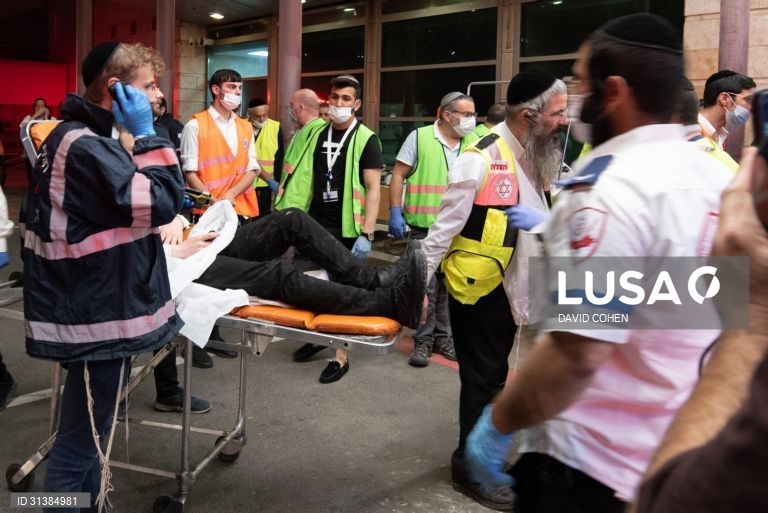 Pelo menos 44 Ultar-Ortodoxos morrem durante o evento Lag Ba'Omer em Mount Meron