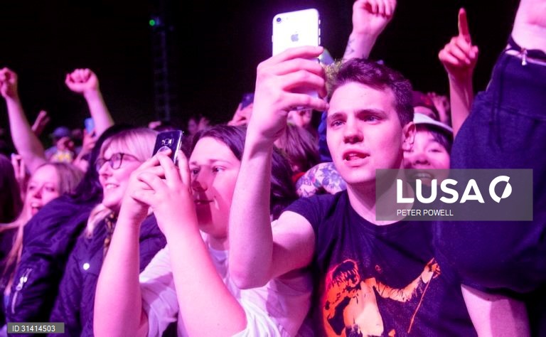 Festival piloto covid-19 em Liverpool