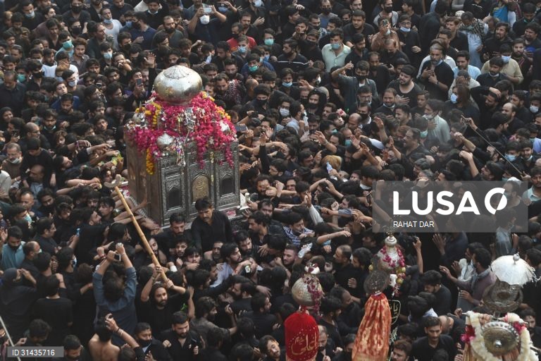 Paquistão: Aniversário da morte do Imã Ali