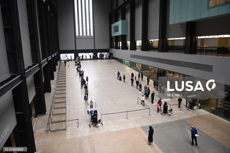 Reino Unido: Reabertura do Tate Museum