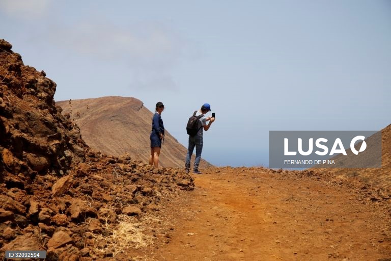 Cabo Verde: Antigo vulcão leva turismo de caminhadas à ilha de Santiago