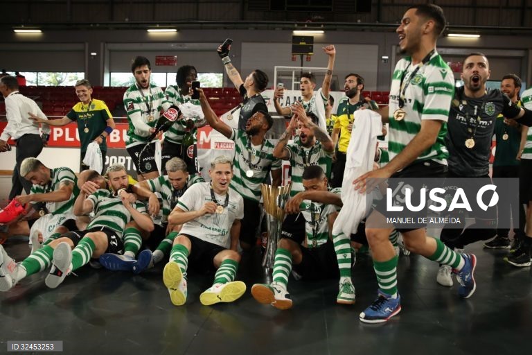 Futsal: Sporting sagra-se campeão de futsal ao vencer o Benfica por 6-2