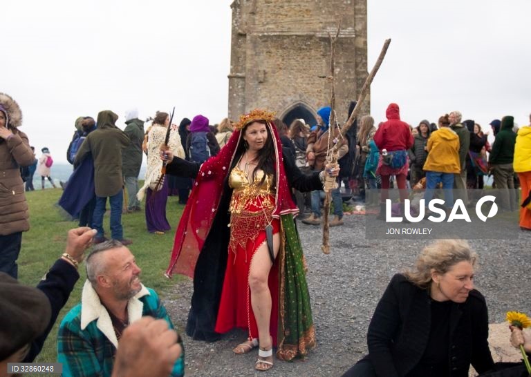 Solstício de verão em Glastonbury