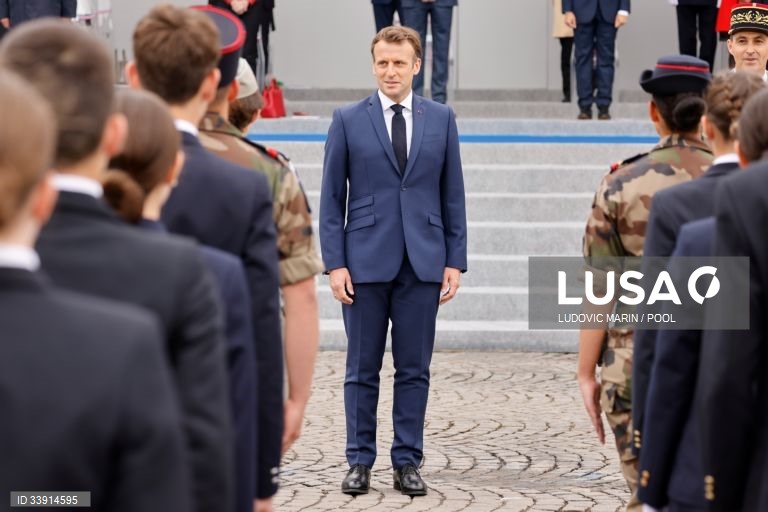 Desfile do Dia da Bastilha em Paris