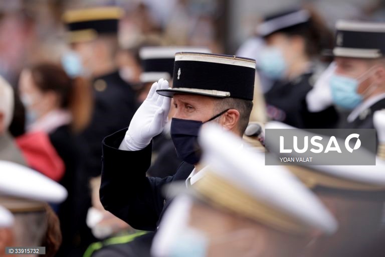 Desfile do Dia da Bastilha em Paris