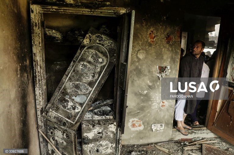 Dois mortos num tiroteio em Srinagar