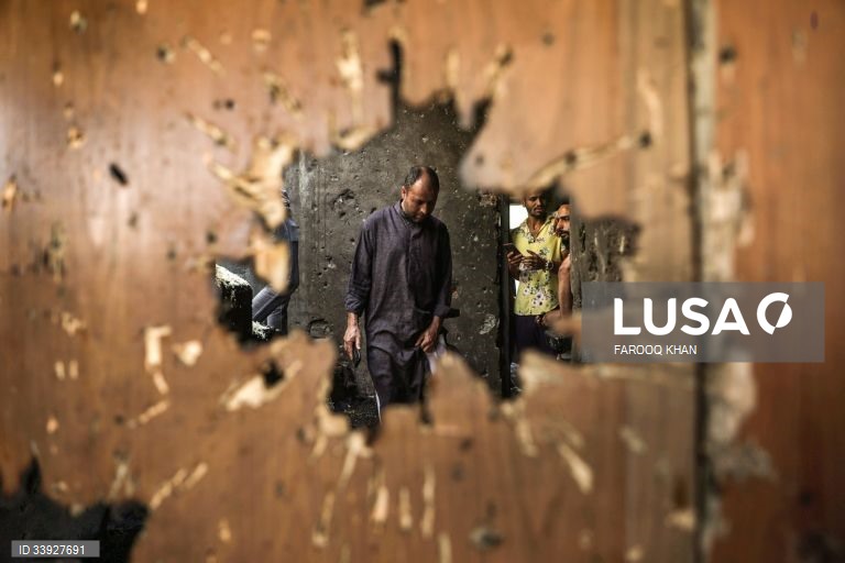 Dois mortos num tiroteio em Srinagar