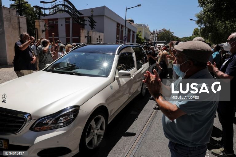 Cerimónias fúnebres de Otelo Saraiva de Carvalho
