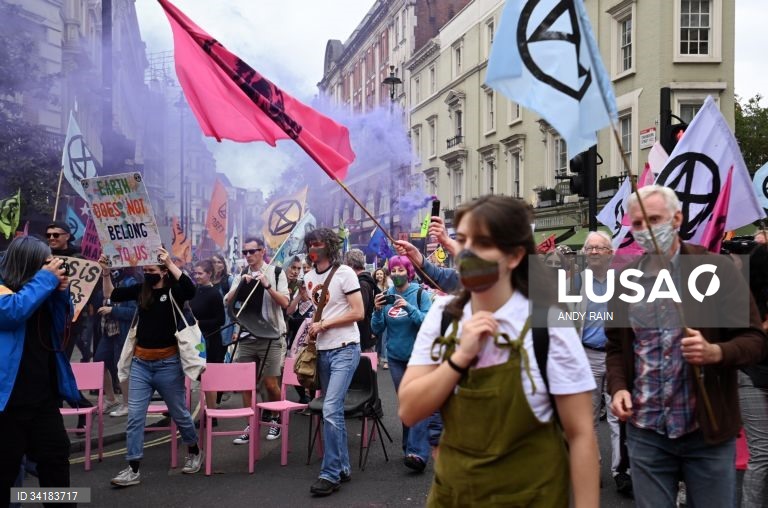 Reino Unido: Manifestação do movimento Rebelião contra a Extinção em Londres