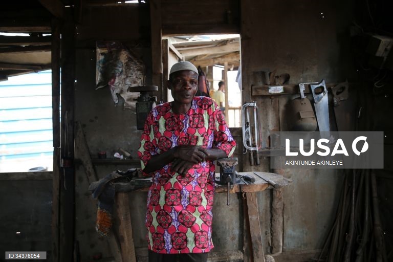 Ferreiro em Lagos, Nigéria