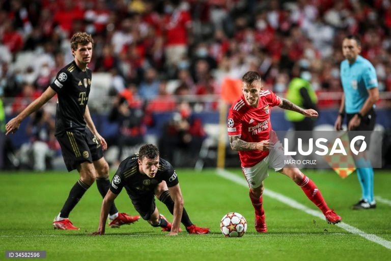 Benfica perde com Bayern Munique por 4-0 em jogo da Liga dos Campeões de futebol