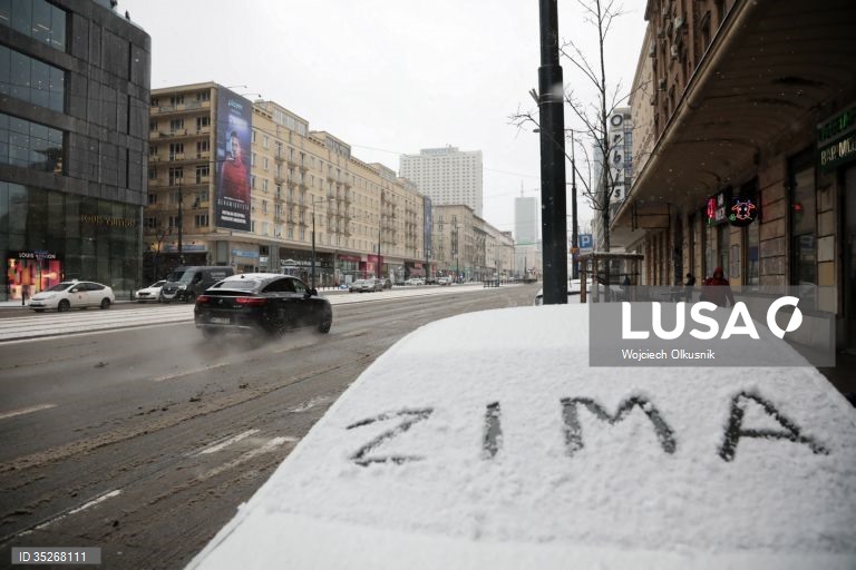 Queda de neve em Varsóvia