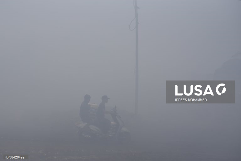 Incêndio no aterro de Perungudi em Chennai, Índia