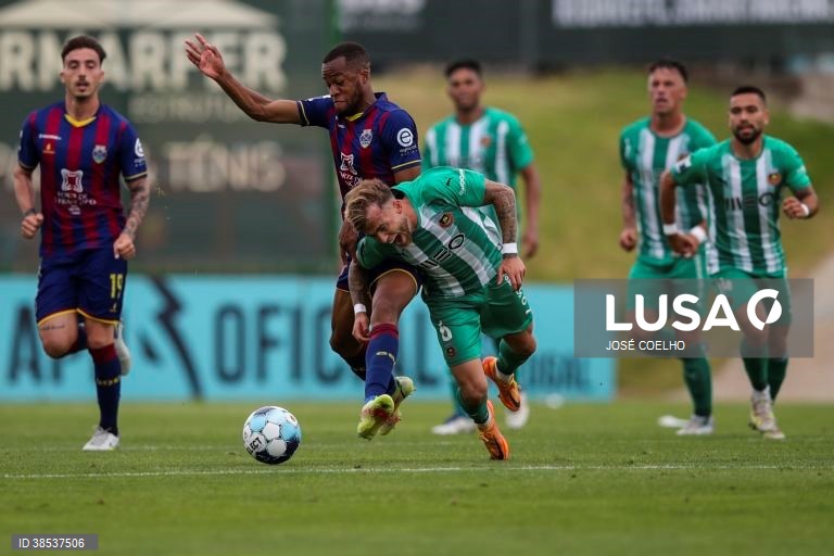 Futebol: Rio Ave vence II Liga e garante subida à I Liga